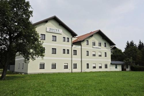 Gasthaus Hotel Feldschlange Ried im Innkreis Zewnętrze zdjęcie